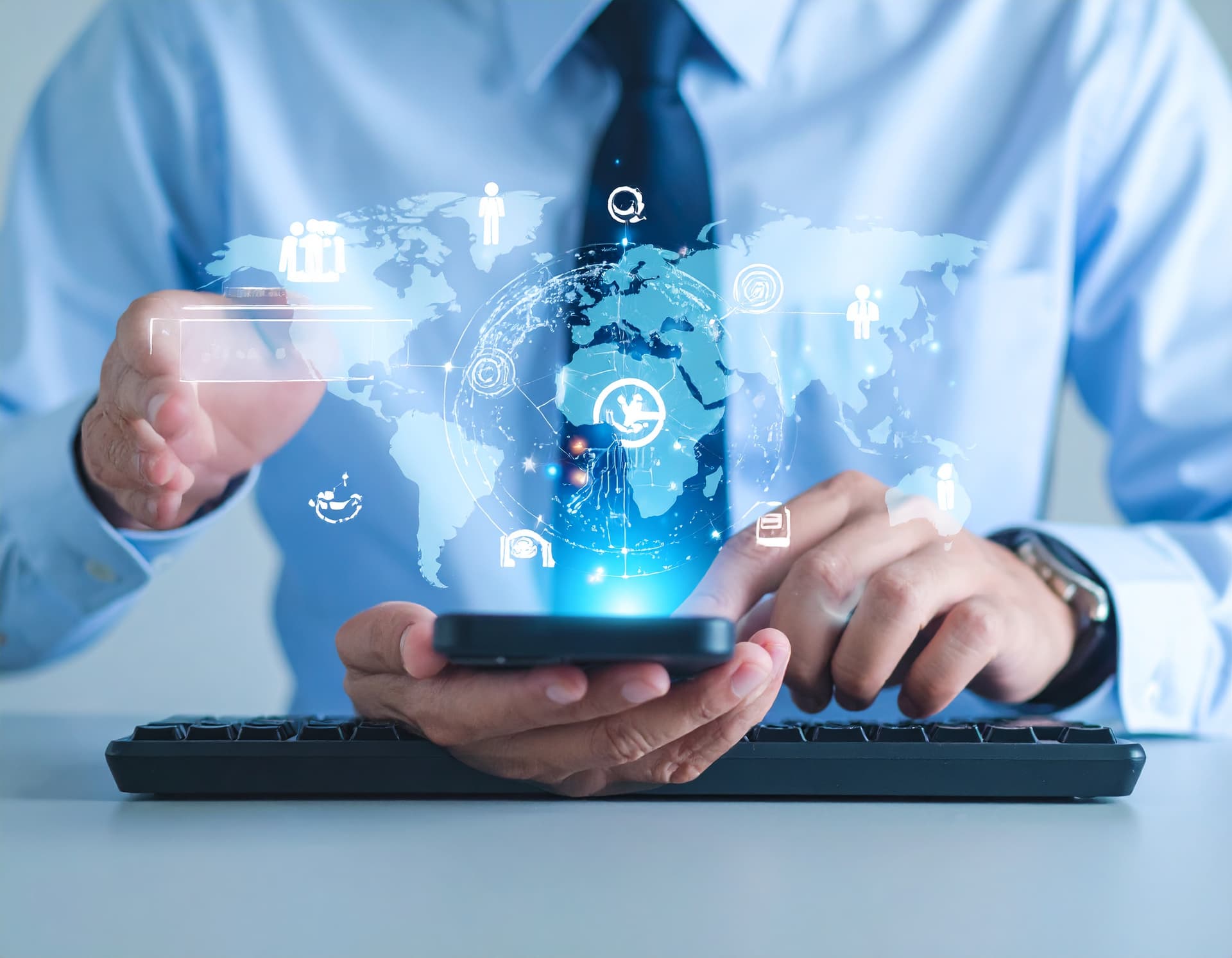 New Approaches in Patient Monitoring with Omnichannel Communication in Healthcare